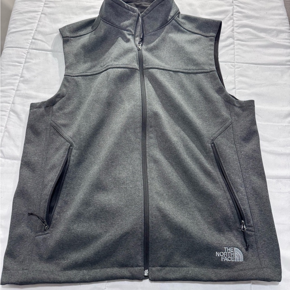 The North Face Men's Dark Gray Vest